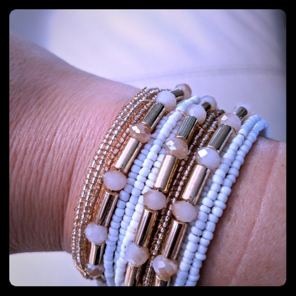 Lee&Birch Jewelry - NEW!  GOLD AND WHITE BEAD BANGLE